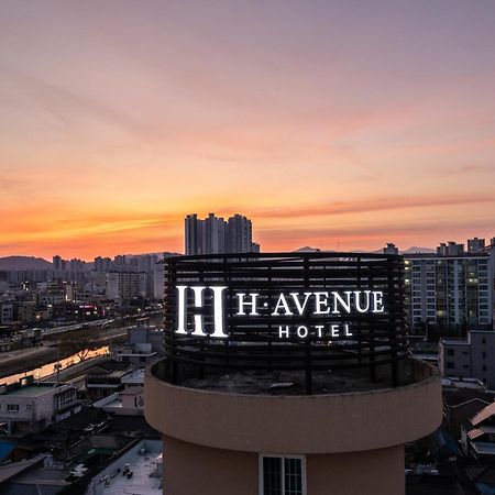 Hotel H Avenue Chuncheon Extérieur photo