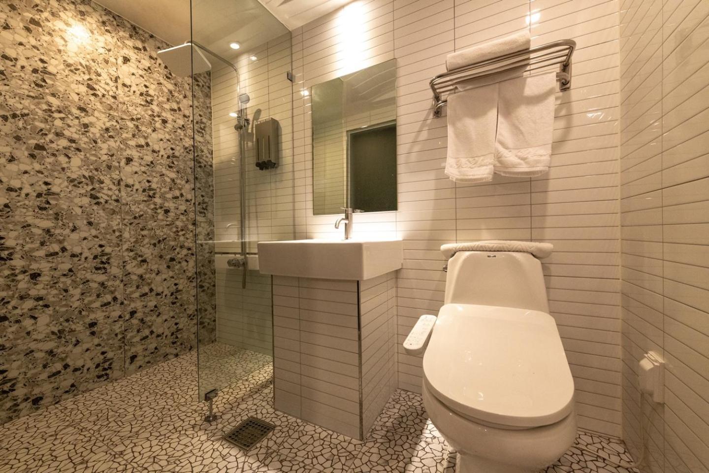 Hotel H Avenue Chuncheon Extérieur photo