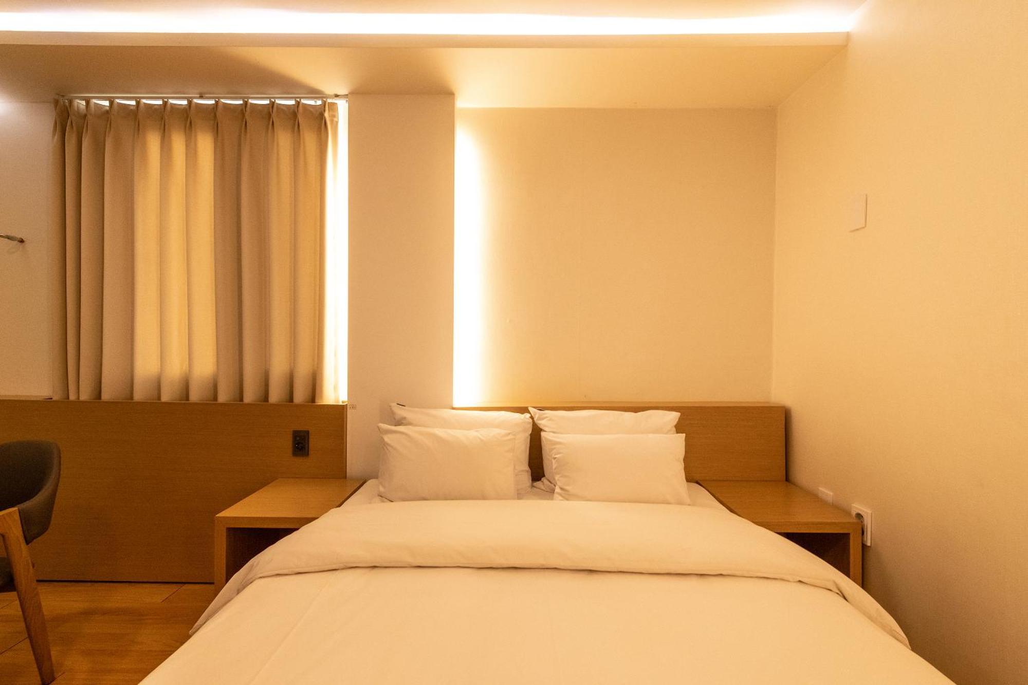 Hotel H Avenue Chuncheon Extérieur photo